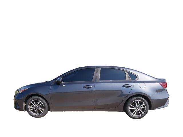 Photo of 2023 Gravity Gray Kia Forte