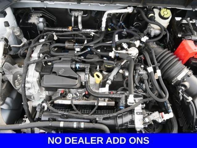 Photo of 2022 Oxford White Ford Escape