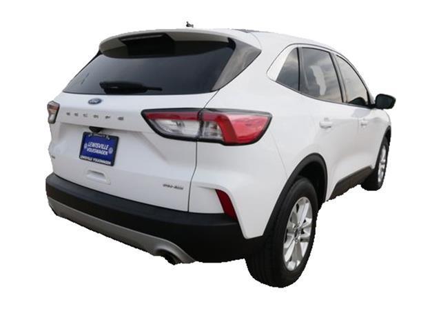 Photo of 2022 Oxford White Ford Escape