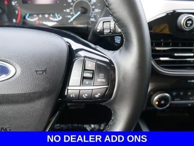 Photo of 2022 Oxford White Ford Escape