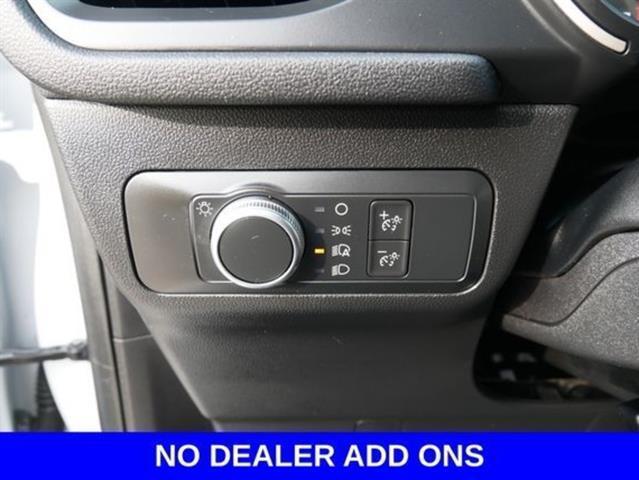 Photo of 2022 Oxford White Ford Escape