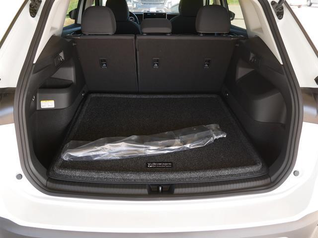 Photo of 2025 Pure White Volkswagen Tiguan
