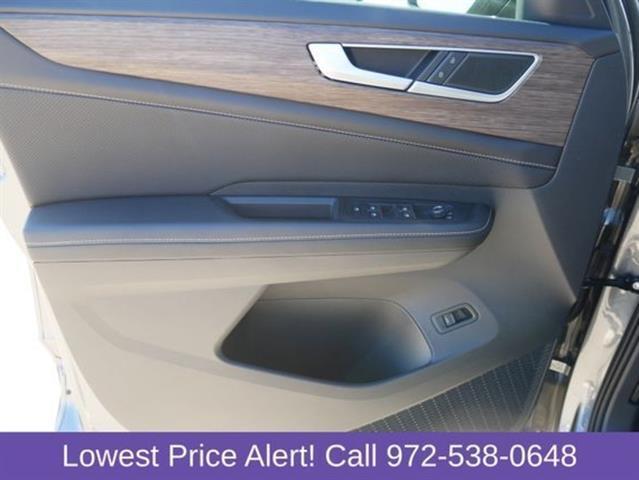 Photo of 2025 Platinum Gray Metallic Volkswagen Atlas
