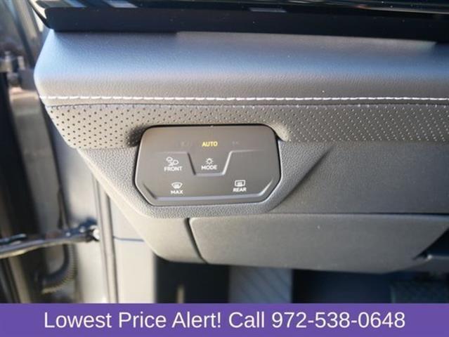 Photo of 2025 Platinum Gray Metallic Volkswagen Atlas