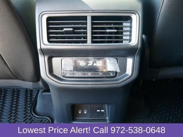 Photo of 2025 Platinum Gray Metallic Volkswagen Atlas
