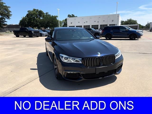 2019 BMW 750