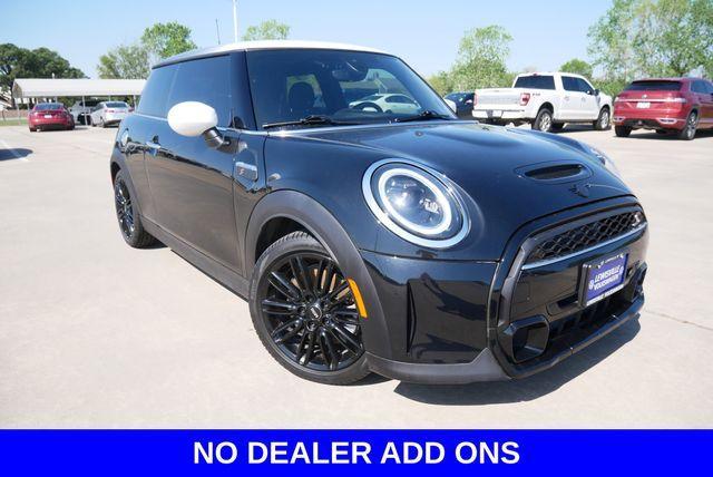 2023 MINI Hardtop