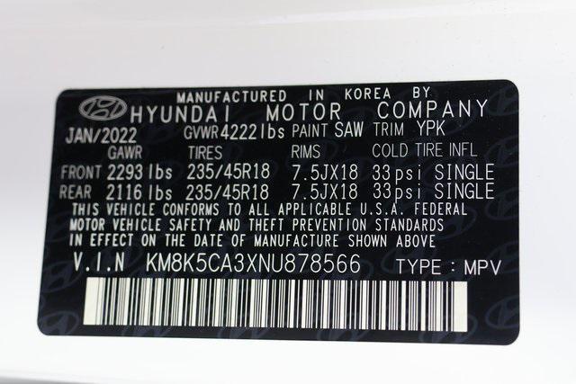 Photo of 2022 Lunar White Hyundai KONA
