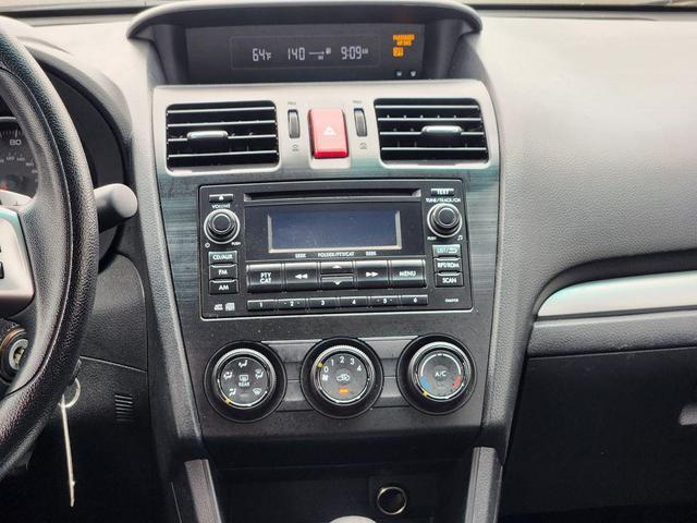 Photo of 2014 Ice Silver Metallic Subaru XV Crosstrek