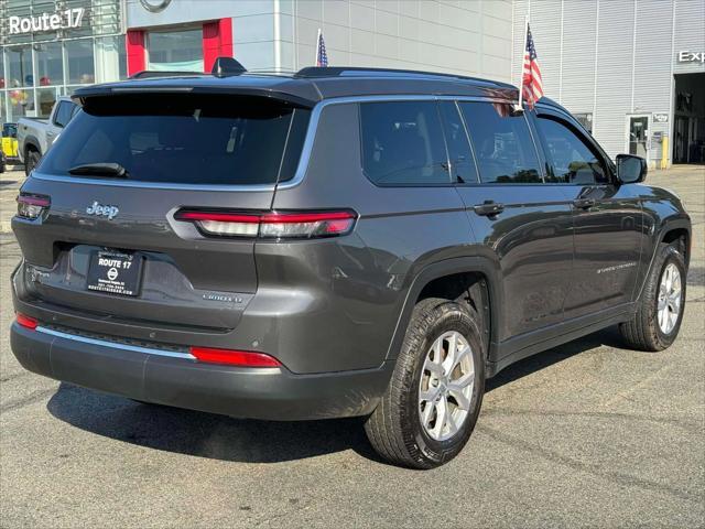 Photo of 2022 Baltic Gray Metallic Clearcoat Jeep Grand Cherokee L