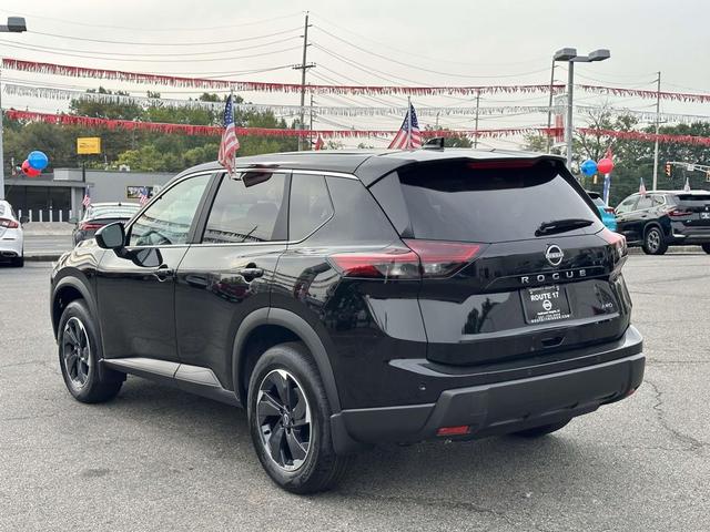 Photo of 2026 Super Black Nissan Rogue