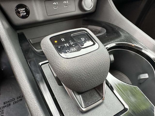 Photo of 2026 Super Black Nissan Rogue