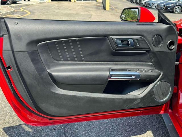 Photo of 2023 Race Red Ford Mustang