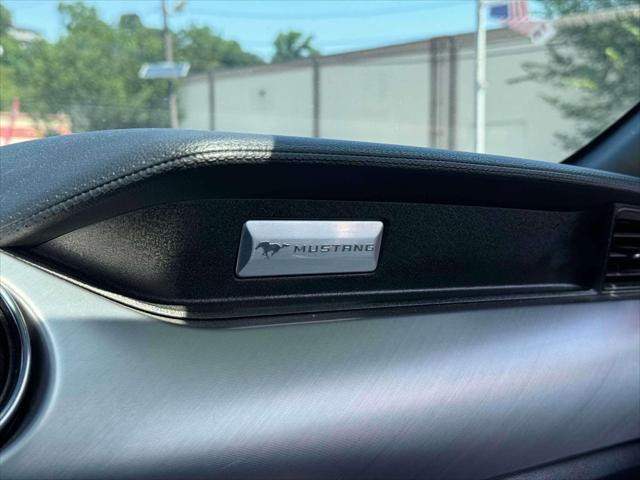Photo of 2023 Race Red Ford Mustang