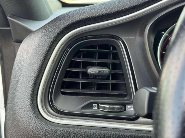 Photo of 2022 White Knuckle Clearcoat Dodge Challenger