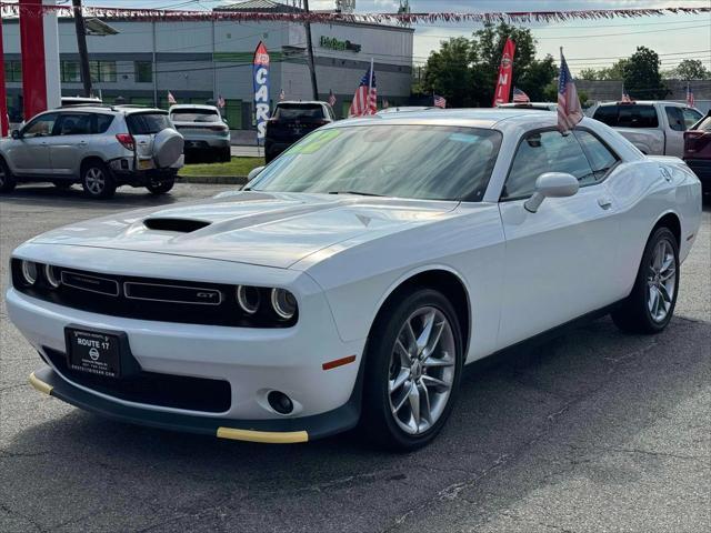 Photo of 2022 White Knuckle Clearcoat Dodge Challenger