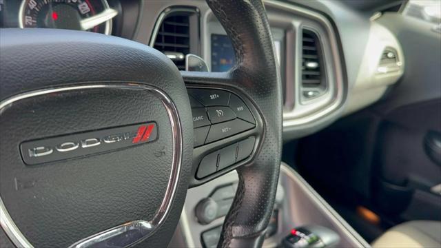 Photo of 2022 White Knuckle Clearcoat Dodge Challenger