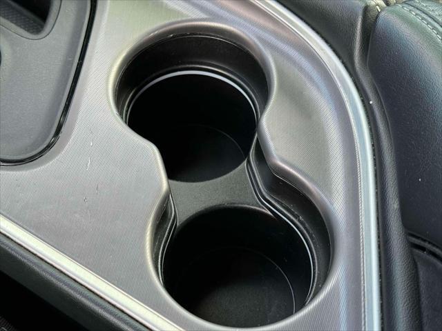 Photo of 2022 White Knuckle Clearcoat Dodge Challenger