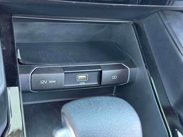 Photo of 2022 Ebony Black Kia Telluride