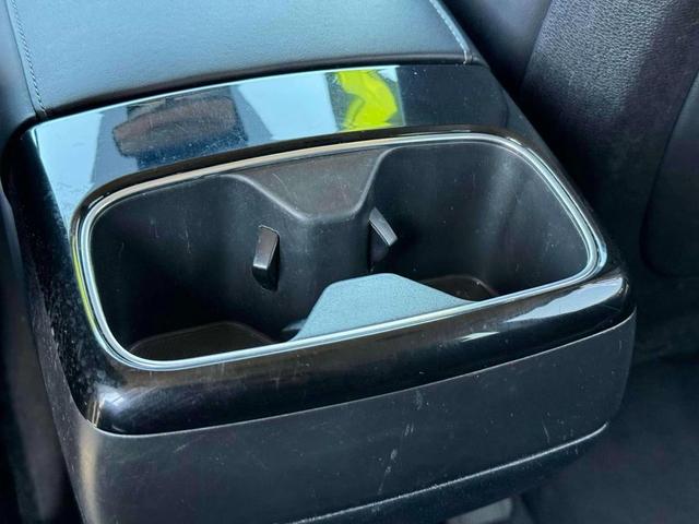 Photo of 2022 Ebony Black Kia Telluride
