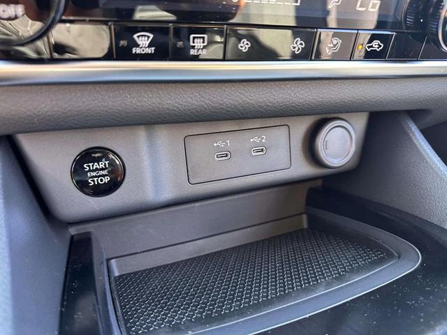Photo of 2026 Super Black Nissan Rogue