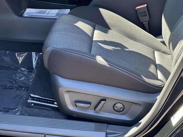 Photo of 2026 Super Black Nissan Rogue