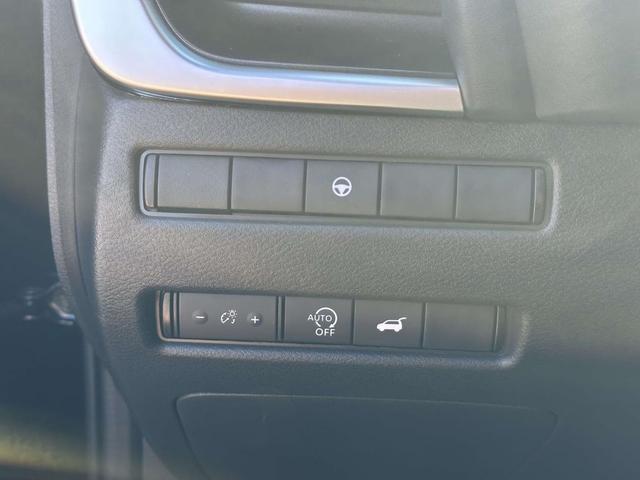 Photo of 2026 Super Black Nissan Rogue