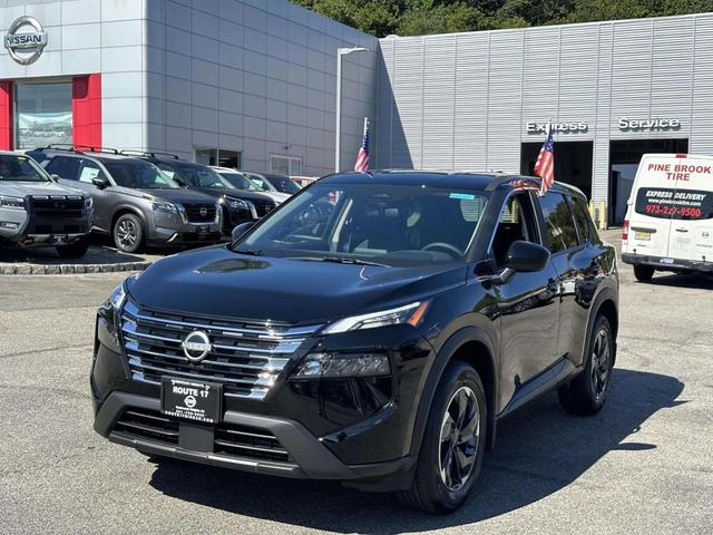 Photo of 2026 Super Black Nissan Rogue