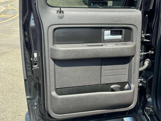 Photo of 2012 Tuxedo Black Ford F-150