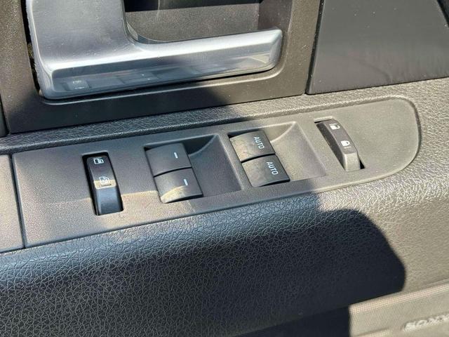 Photo of 2012 Tuxedo Black Ford F-150