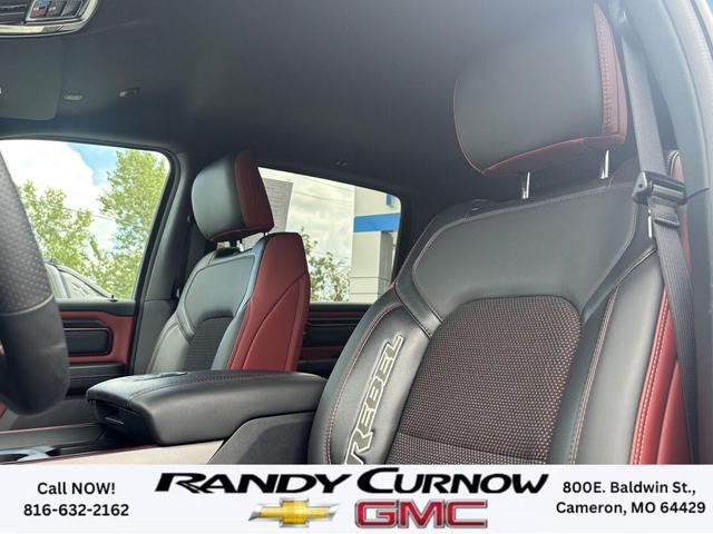Photo of 2025 Hydro Blue Pearl RAM 1500