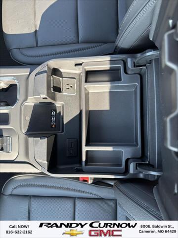 Photo of 2025 Summit White GMC Sierra 2500