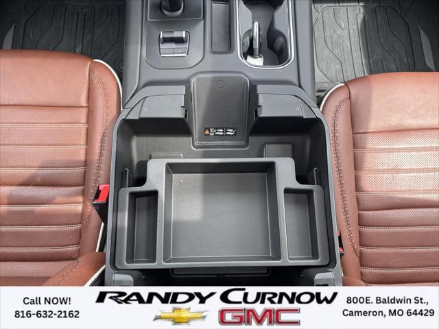 Photo of 2023 White Frost Tricoat GMC Sierra 1500