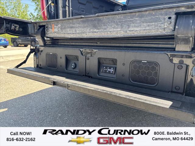 Photo of 2024 BLACK GMC Sierra 1500
