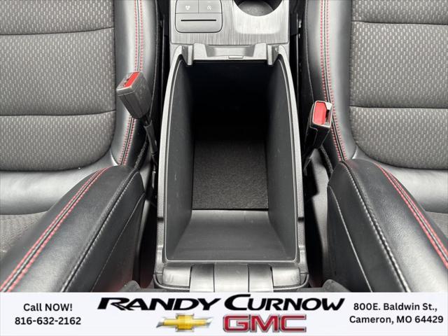 Photo of 2024 RED Ford Escape