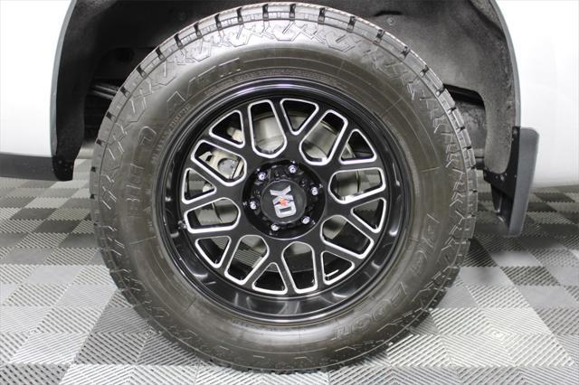 Photo of 2020 Silver Ice Metallic Chevrolet Silverado 1500