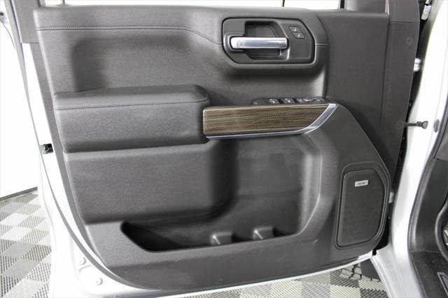 Photo of 2020 Silver Ice Metallic Chevrolet Silverado 1500