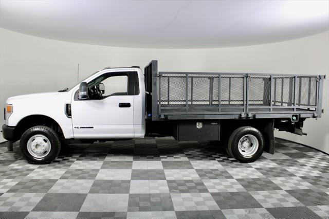 Photo of 2021 Oxford White Ford F-350
