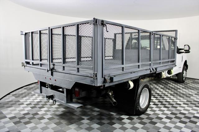Photo of 2021 Oxford White Ford F-350