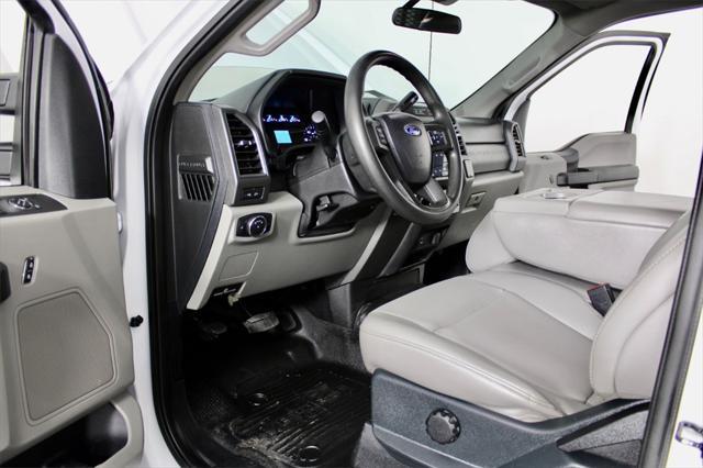 Photo of 2021 Oxford White Ford F-350