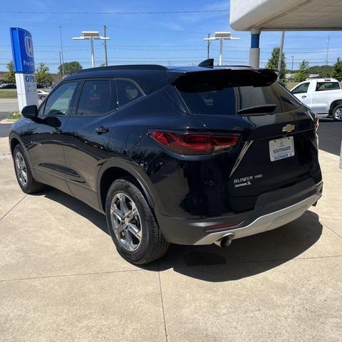 Photo of 2024 Black Chevrolet Blazer