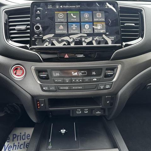 Photo of 2025 Nh-731p/Crystal Bl Honda Ridgeline