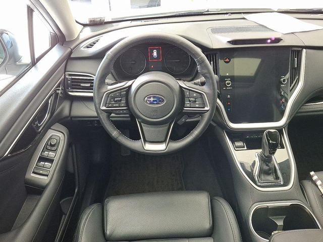 Photo of 2023 Crystal White Pearl Subaru Outback