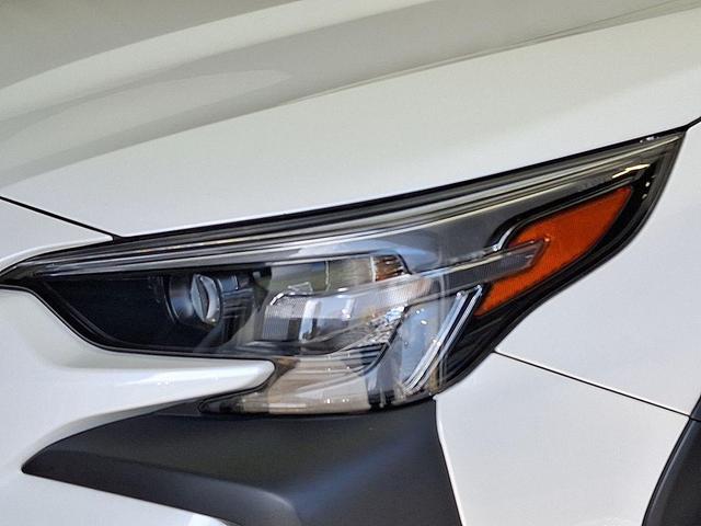 Photo of 2023 Crystal White Pearl Subaru Outback