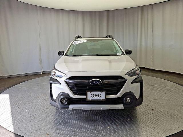 Photo of 2023 Crystal White Pearl Subaru Outback