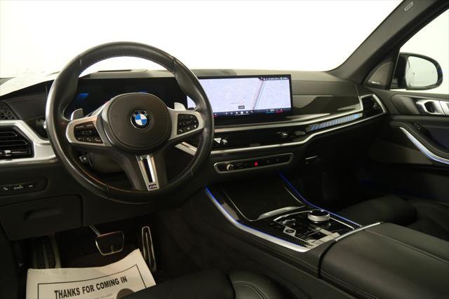 Photo of 2024 Gray Metallic BMW X5