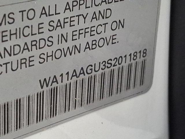 Photo of 2025 Glacier White Metallic Audi Q5