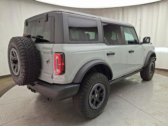 Photo of 2022 CACTUS GRAY Ford Bronco