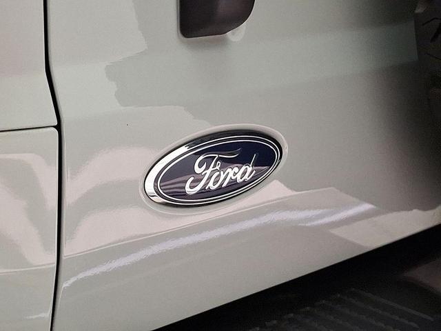 Photo of 2022 CACTUS GRAY Ford Bronco