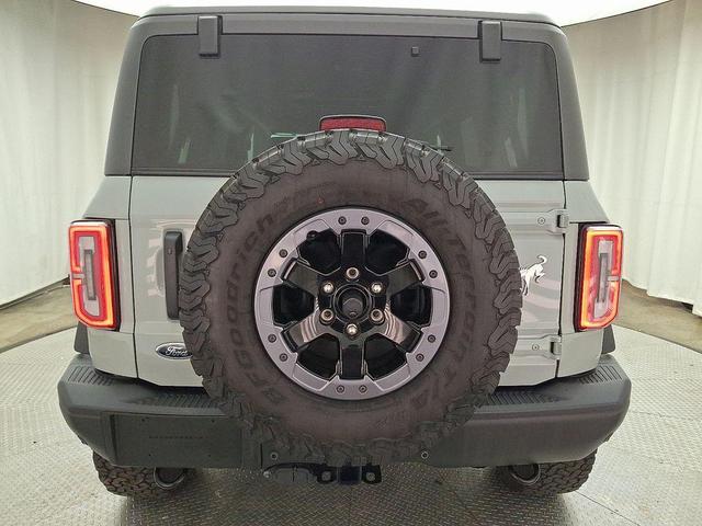 Photo of 2022 CACTUS GRAY Ford Bronco